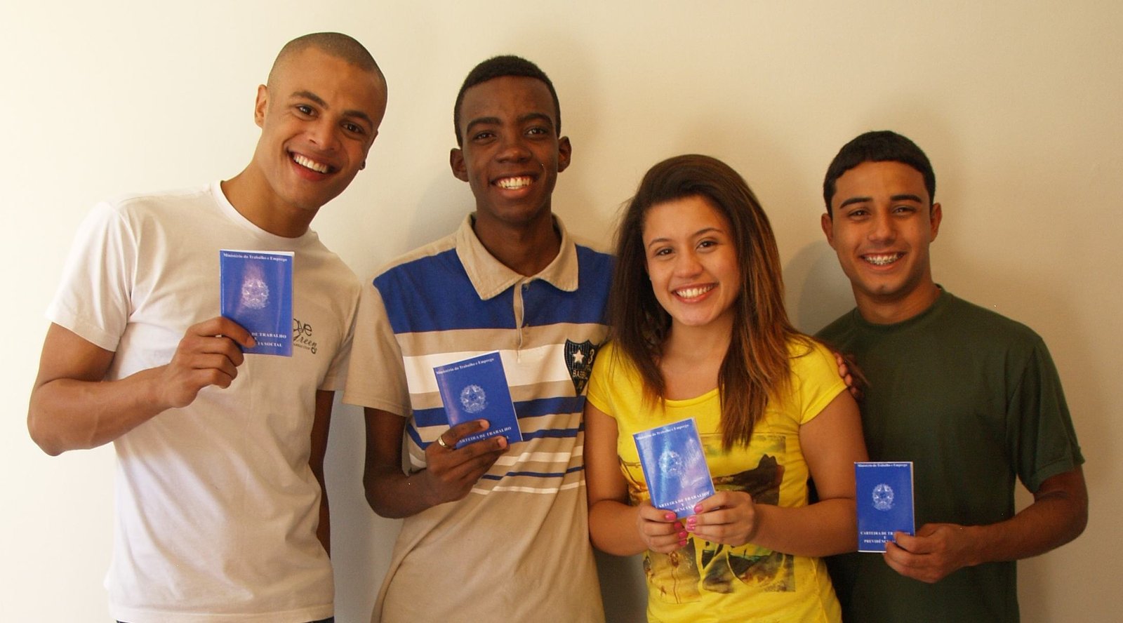 Resultado de imagem para jovem aprendiz